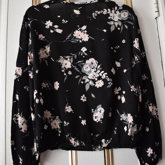 American Rag - Woman's Peasant Blouse/M - Black, Pink Floral Long Sleeve Crochet - Picture 2 of 6
